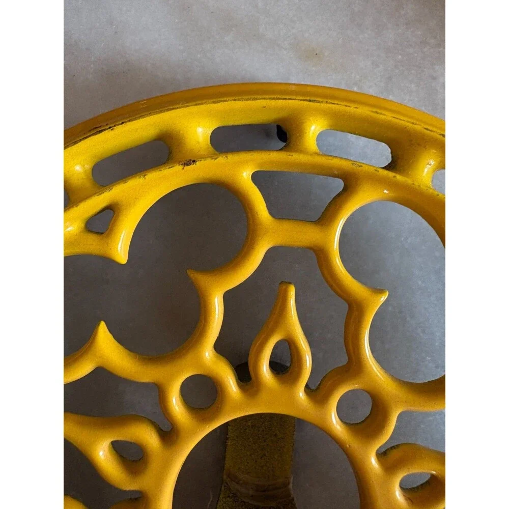Vintage Le Creuset Yellow Cast Iron Enamel Trivet 8